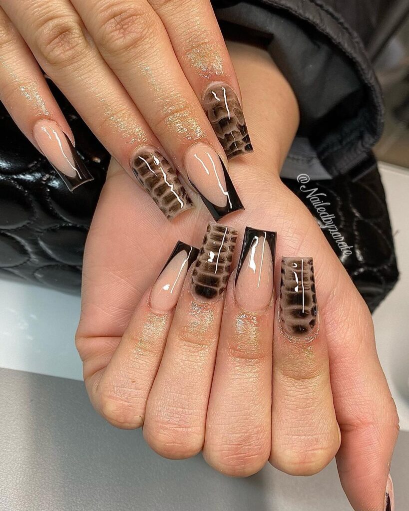 black french tip nails