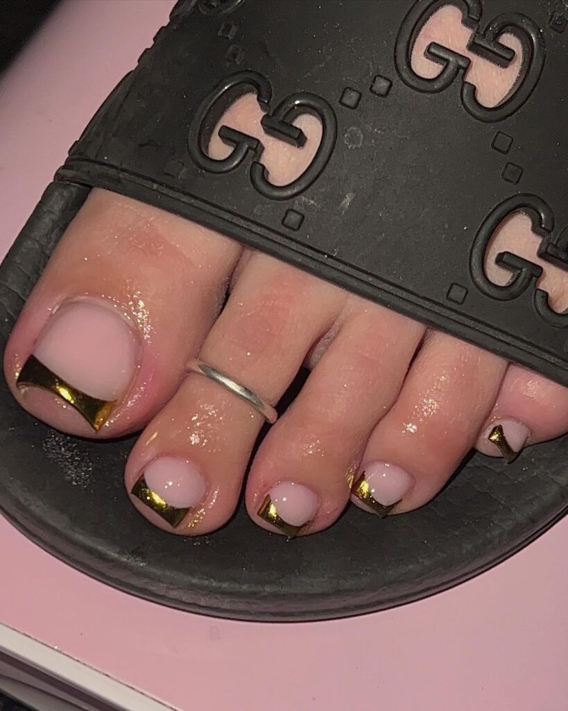 Black French Tip Nails toes